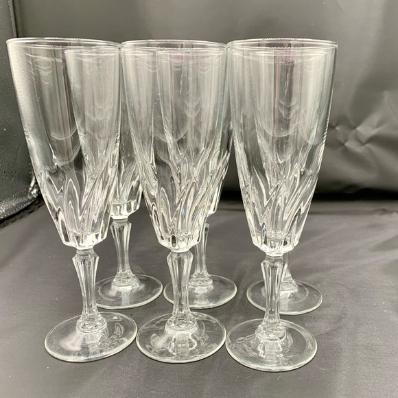 8 Cristal D Arques Flamenco Fluted Champagne Glasses 7,5” - Picture 7 of 13